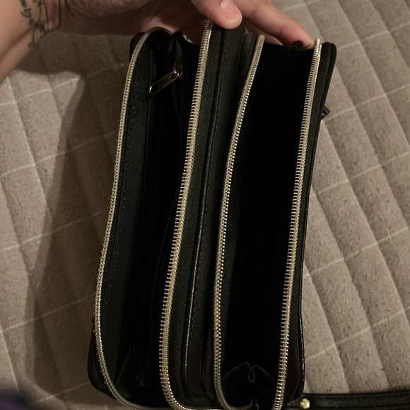 Like new black wristlet - Picture 3 of 3